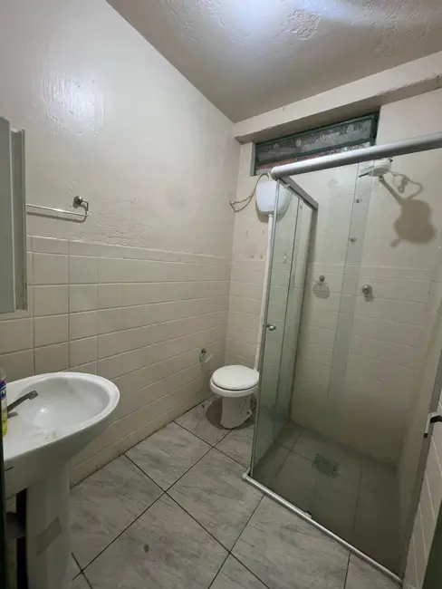 Foto 7 de Sala Comercial com 4 quartos para alugar, 200m2 em Cidade Alta, Alegrete - RS