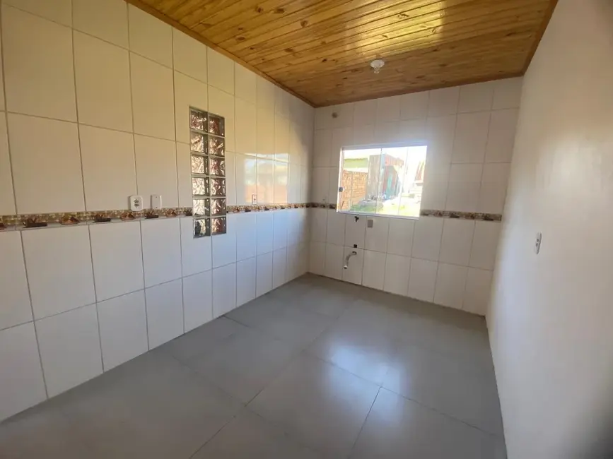 Foto 4 de Casa com 1 quarto para alugar, 90m2 em Progresso, Alegrete - RS