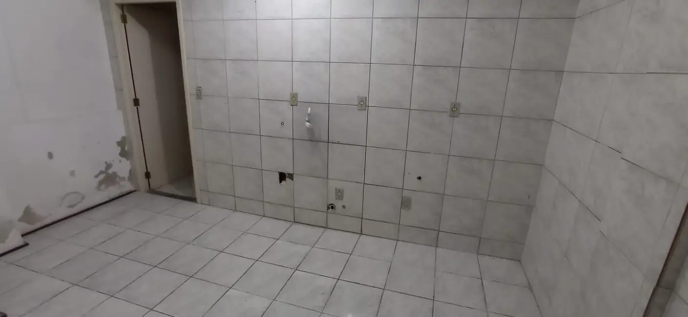 Apartamento com 3 quartos à venda, 100m2 em Cidade Alta, Alegrete - RS - imagem 9 Foto 9 de Apartamento com 3 quartos à venda, 100m2 em Cidade Alta, Alegrete - RS