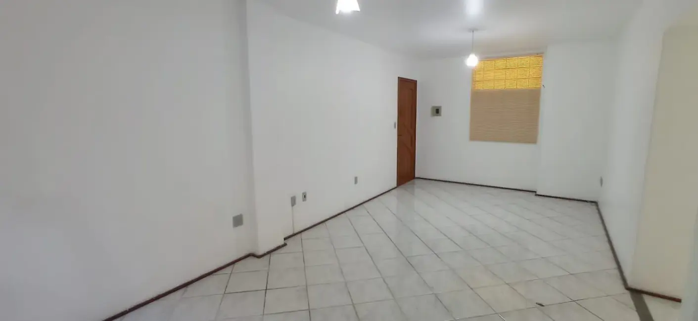 Apartamento com 3 quartos à venda, 100m2 em Cidade Alta, Alegrete - RS - imagem 2 Foto 2 de Apartamento com 3 quartos à venda, 100m2 em Cidade Alta, Alegrete - RS
