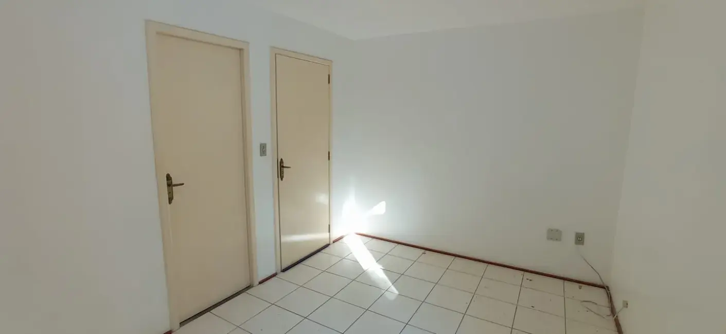 Apartamento com 3 quartos à venda, 100m2 em Cidade Alta, Alegrete - RS - imagem 4 Foto 4 de Apartamento com 3 quartos à venda, 100m2 em Cidade Alta, Alegrete - RS
