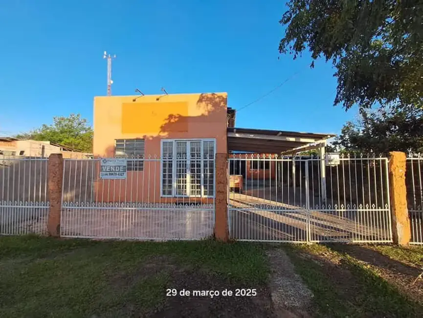 Foto 1 de Sala Comercial com 1 quarto à venda, 50m2 em Alegrete - RS