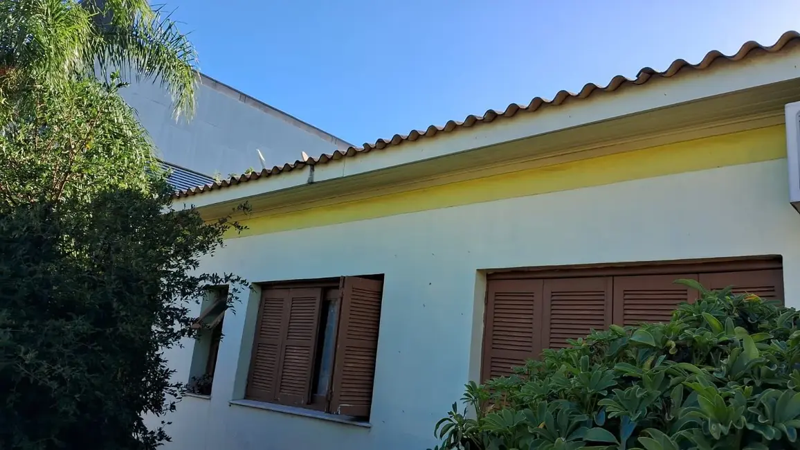 Foto 3 de Casa com 3 quartos à venda, 65m2 em Centro, Alegrete - RS