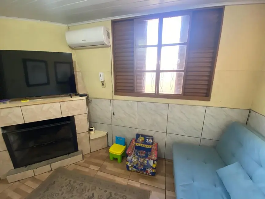 Casa com 3 quartos à venda, 60m2 em Vila Nova, Alegrete - RS - imagem 6 Foto 6 de Casa com 3 quartos à venda, 60m2 em Vila Nova, Alegrete - RS