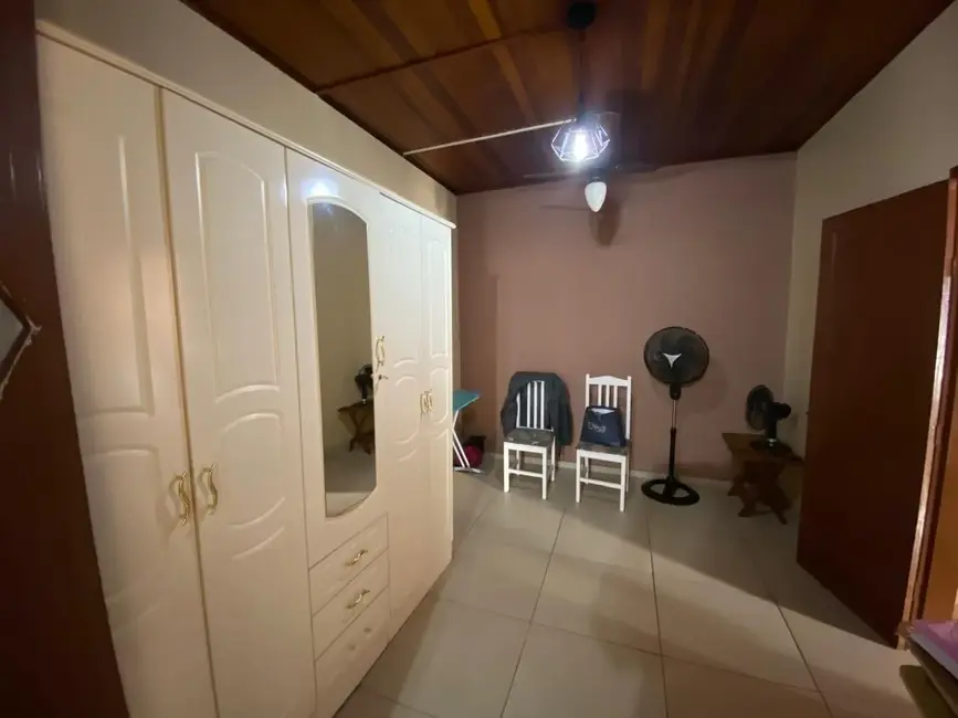 Foto 9 de Casa com 3 quartos à venda, 65m2 em Centro, Alegrete - RS