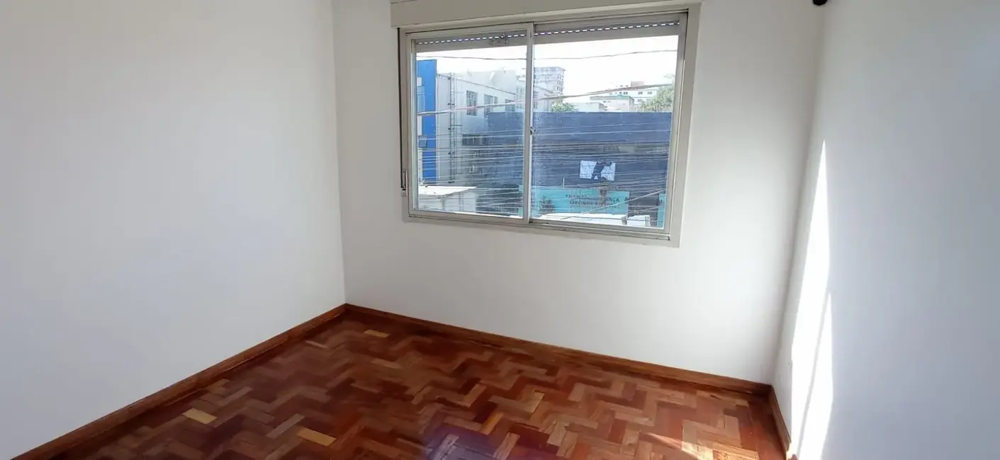 Foto 3 de Apartamento com 3 quartos à venda, 60m2 em Centro, Alegrete - RS