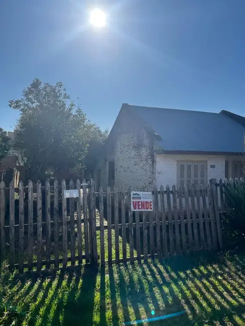 Foto 2 de Casa com 2 quartos à venda, 30m2 em Fronteira Oeste, Alegrete - RS