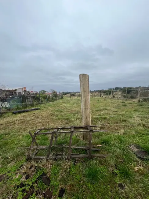 Foto 2 de Terreno / Lote à venda, 200m2 em Balneário Caverá, Alegrete - RS