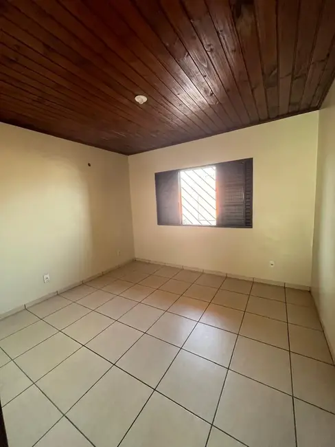 Foto 3 de Casa com 3 quartos à venda, 120m2 em Joaquim Fonseca Milano, Alegrete - RS