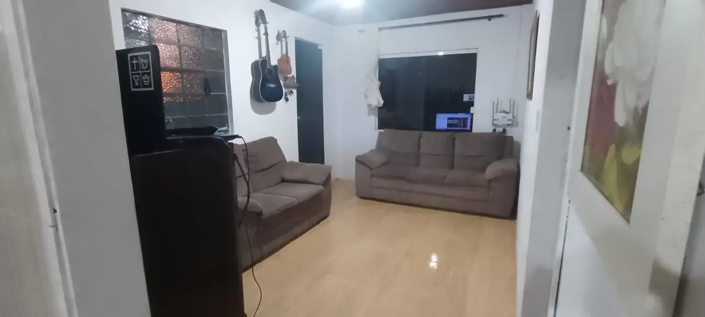 Foto 3 de Casa com 2 quartos à venda, 60m2 em Alegrete - RS