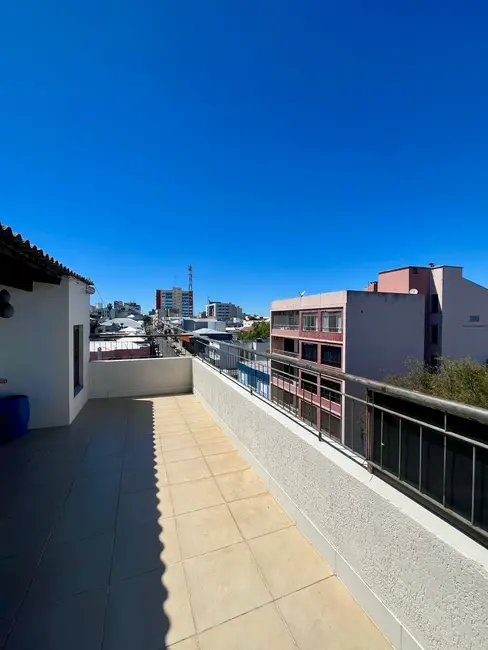 Apartamento com 3 quartos à venda, 200m2 em Centro, Alegrete - RS - imagem 3 Foto 3 de Apartamento com 3 quartos à venda, 200m2 em Centro, Alegrete - RS