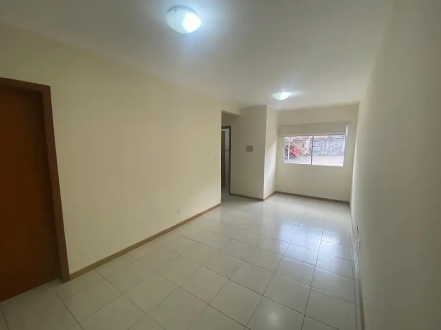 Apartamento com 2 quartos à venda, 60m2 em Centro, Alegrete - RS - imagem 2 Foto 2 de Apartamento com 2 quartos à venda, 60m2 em Centro, Alegrete - RS