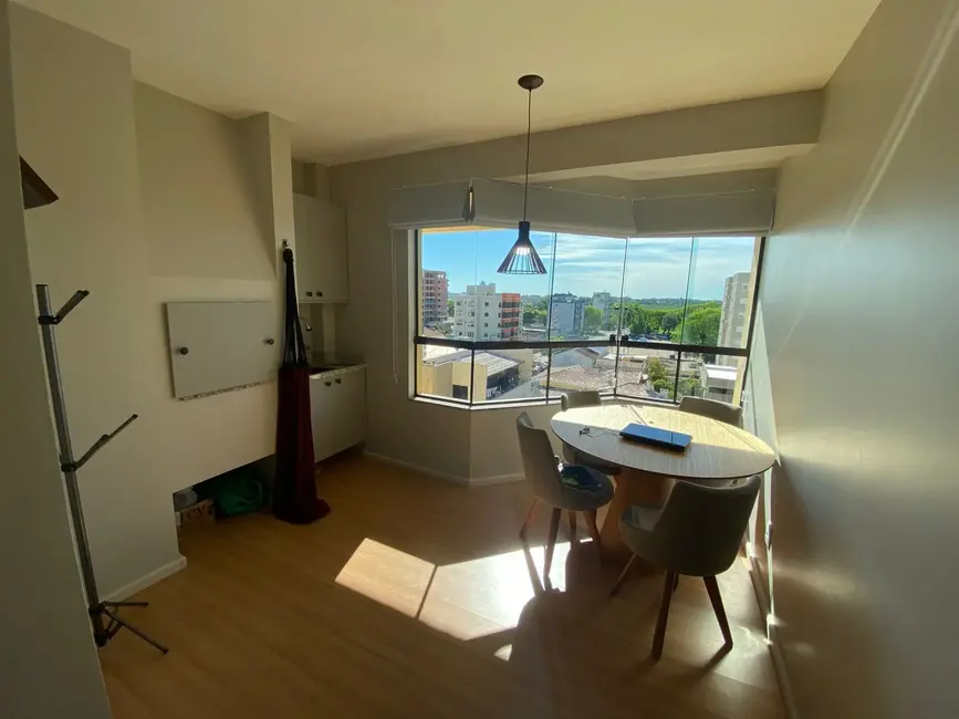 Apartamento com 2 quartos à venda, 90m2 em Centro, Alegrete - RS - imagem 5 Foto 5 de Apartamento com 2 quartos à venda, 90m2 em Centro, Alegrete - RS