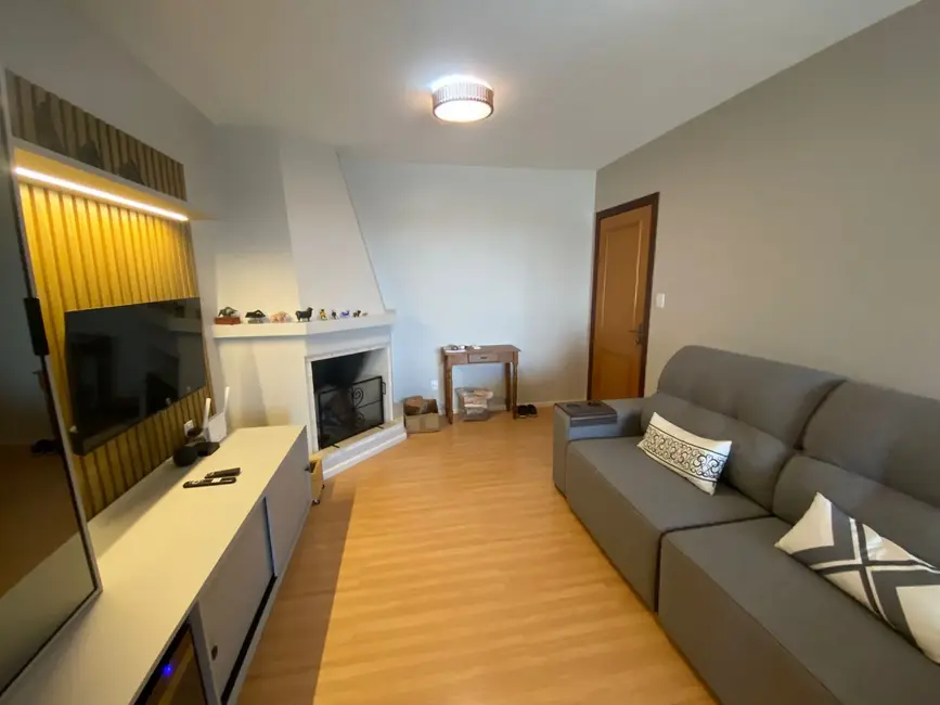Apartamento com 2 quartos à venda, 90m2 em Centro, Alegrete - RS - imagem 3 Foto 3 de Apartamento com 2 quartos à venda, 90m2 em Centro, Alegrete - RS
