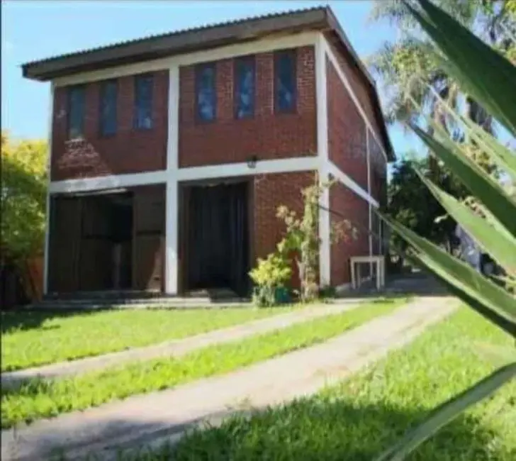 Sobrado com 1 quarto para alugar, 220m2 em Segabinazi, Alegrete - RS - imagem 1 Foto 1 de Sobrado com 1 quarto para alugar, 220m2 em Segabinazi, Alegrete - RS