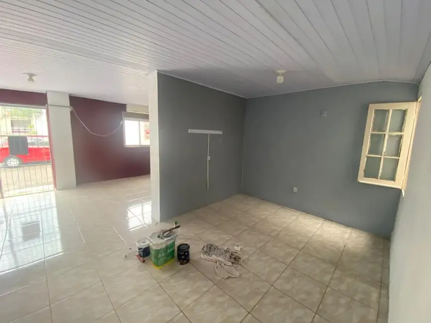 Sala Comercial com 2 quartos para alugar, 80m2 em Centro, Alegrete - RS - imagem 4 Foto 4 de Sala Comercial com 2 quartos para alugar, 80m2 em Centro, Alegrete - RS