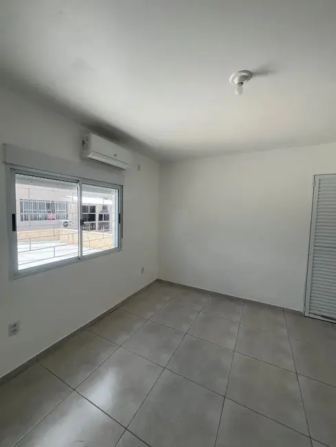 Foto 6 de Casa com 2 quartos à venda, 150m2 em Cidade Alta, Alegrete - RS