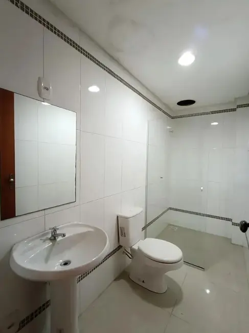 Foto 8 de Apartamento com 3 quartos à venda, 80m2 em Centro, Alegrete - RS