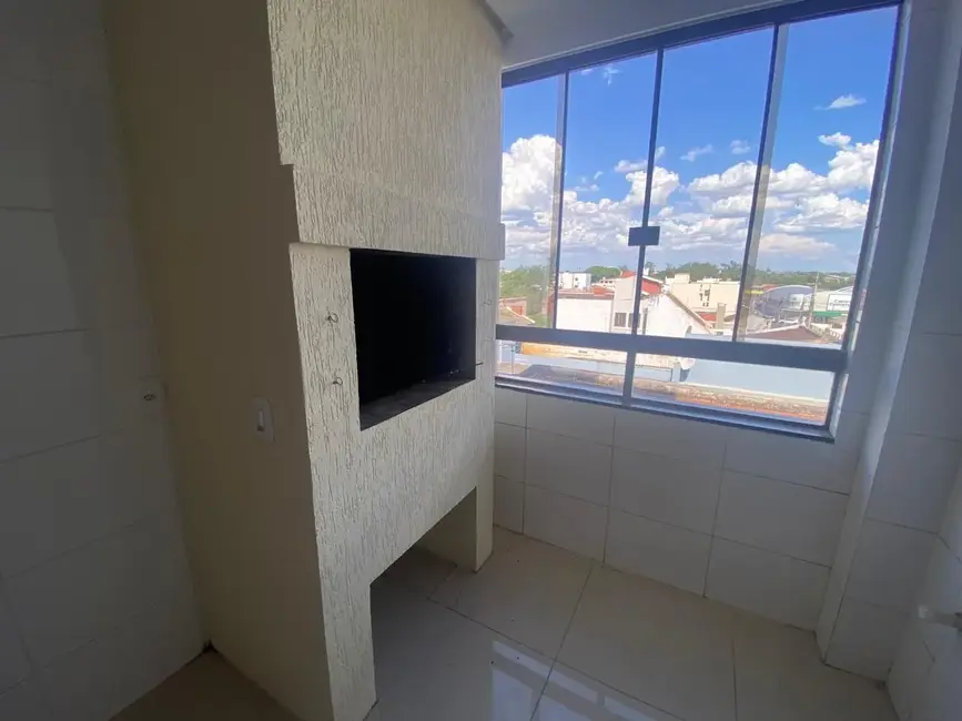 Foto 6 de Apartamento com 3 quartos à venda, 80m2 em Centro, Alegrete - RS