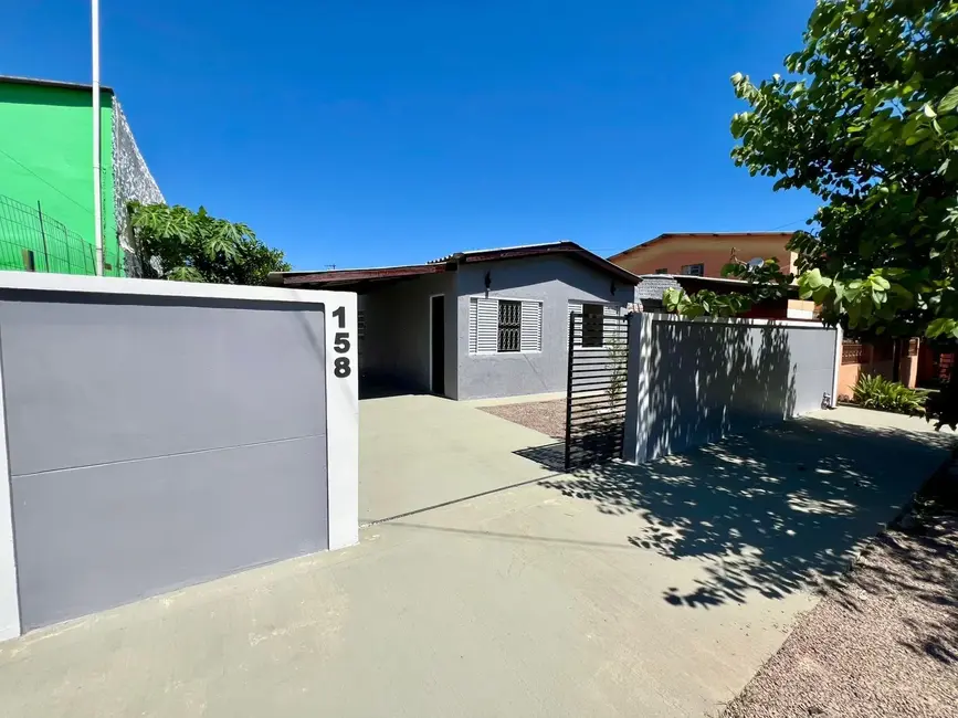 Casa com 2 quartos à venda, 110m2 em Promorar, Alegrete - RS - imagem 2 Foto 2 de Casa com 2 quartos à venda, 110m2 em Promorar, Alegrete - RS