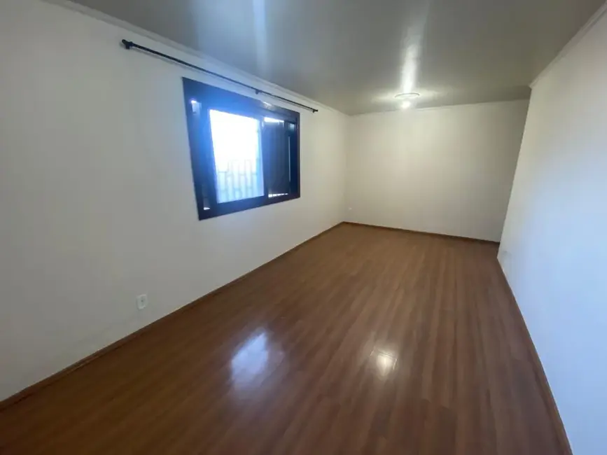 Foto 2 de Apartamento com 3 quartos à venda, 90m2 em Centro, Alegrete - RS