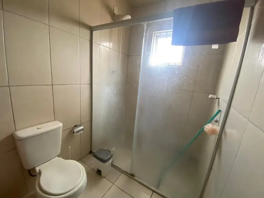 Casa com 3 quartos à venda, 250m2 em Centro, Alegrete - RS - imagem 7 Foto 7 de Casa com 3 quartos à venda, 250m2 em Centro, Alegrete - RS