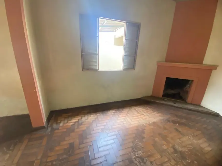 Foto 3 de Casa com 2 quartos à venda, 90m2 em Centro, Alegrete - RS
