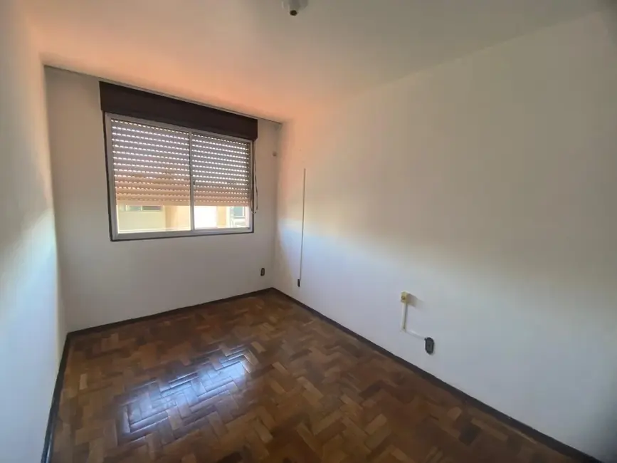 Foto 3 de Apartamento com 2 quartos para alugar, 50m2 em Centro, Alegrete - RS
