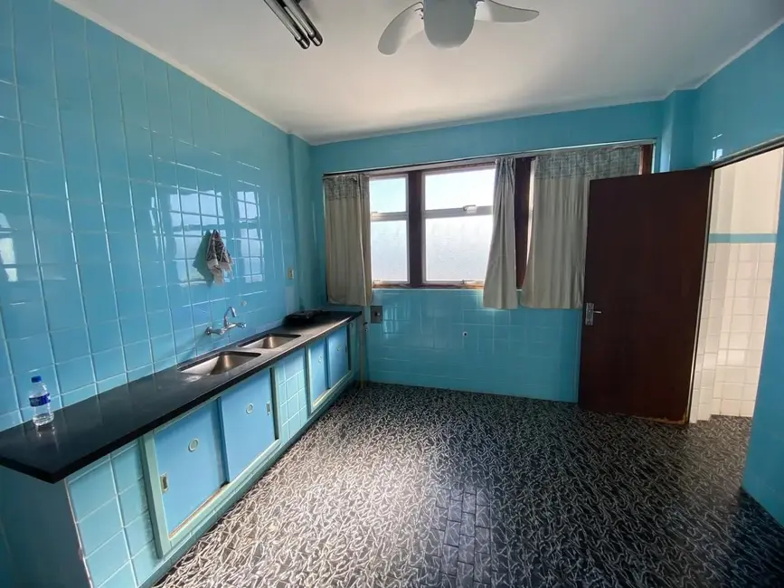 Foto 6 de Apartamento com 4 quartos à venda, 120m2 em Centro, Alegrete - RS