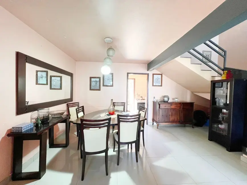 Casa com 3 quartos à venda, 140m2 em Cidade Alta, Alegrete - RS - imagem 9 Foto 9 de Casa com 3 quartos à venda, 140m2 em Cidade Alta, Alegrete - RS