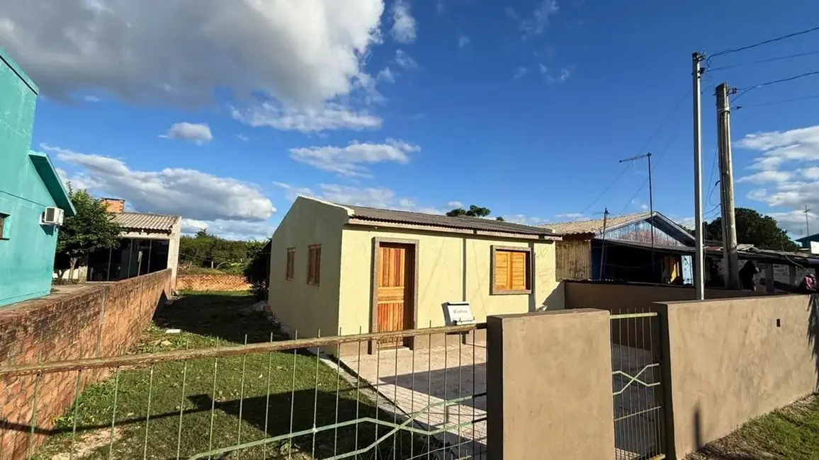 Foto 1 de Casa com 2 quartos à venda, 65m2 em Capão do Angico, Alegrete - RS