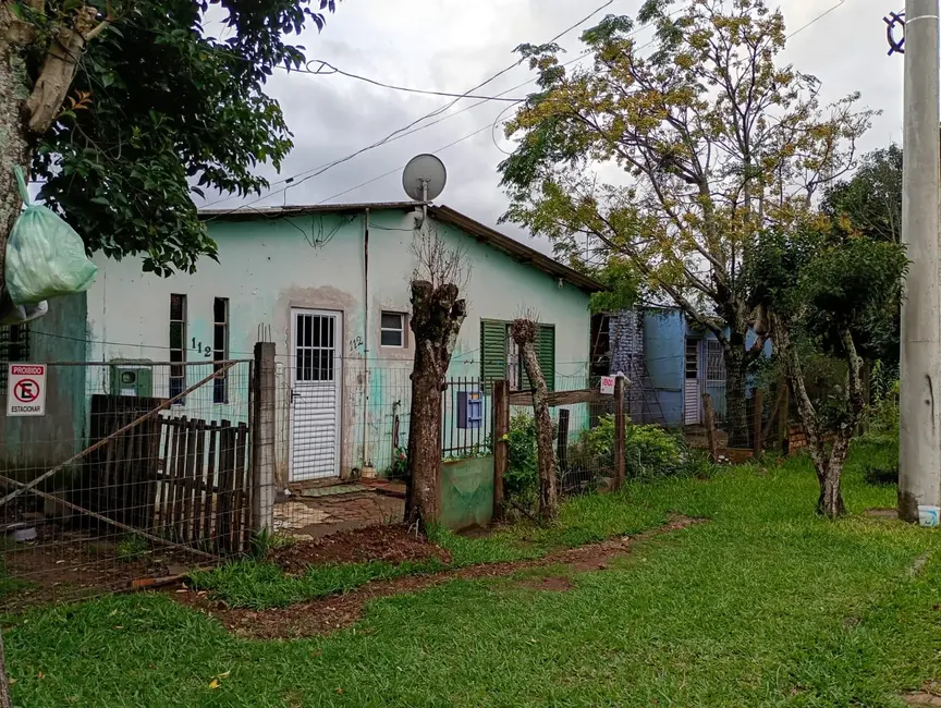 Casa com 4 quartos à venda, 70m2 em Favila, Alegrete - RS - imagem 2 Foto 2 de Casa com 4 quartos à venda, 70m2 em Favila, Alegrete - RS