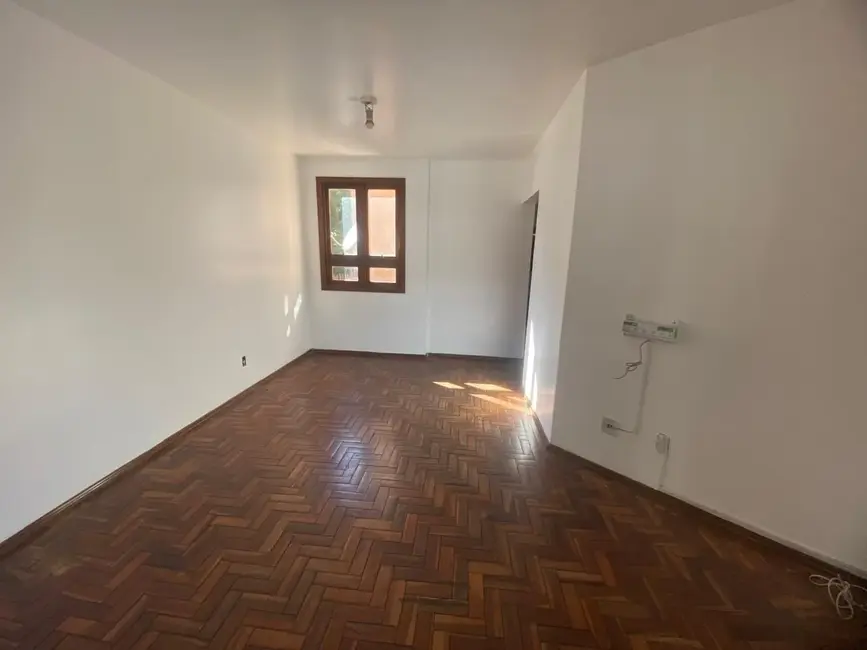 Apartamento com 2 quartos para alugar, 72m2 em Centro, Alegrete - RS - imagem 2 Foto 2 de Apartamento com 2 quartos para alugar, 72m2 em Centro, Alegrete - RS