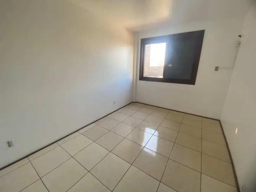 Apartamento com 2 quartos para alugar, 72m2 em Centro, Alegrete - RS - imagem 5 Foto 5 de Apartamento com 2 quartos para alugar, 72m2 em Centro, Alegrete - RS