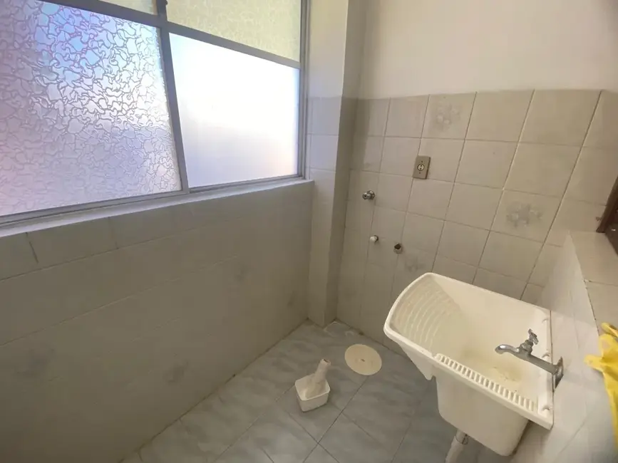 Apartamento com 2 quartos para alugar, 72m2 em Centro, Alegrete - RS - imagem 7 Foto 7 de Apartamento com 2 quartos para alugar, 72m2 em Centro, Alegrete - RS