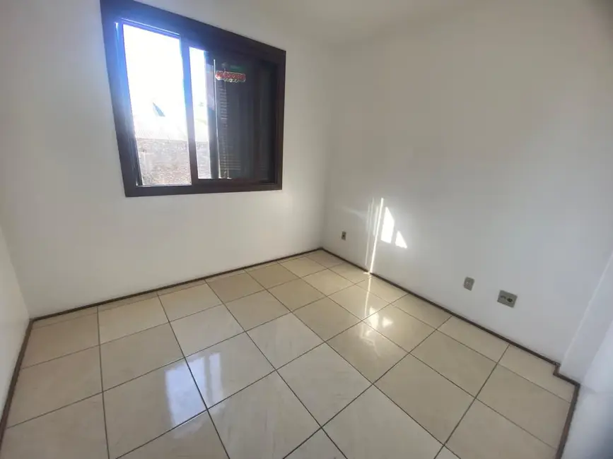 Apartamento com 2 quartos para alugar, 72m2 em Centro, Alegrete - RS - imagem 4 Foto 4 de Apartamento com 2 quartos para alugar, 72m2 em Centro, Alegrete - RS