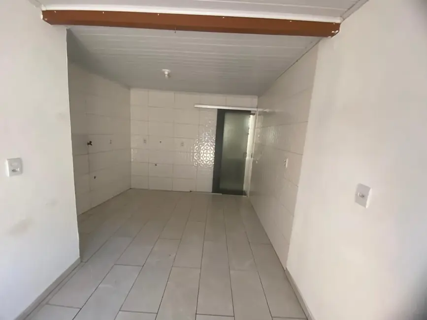 Foto 2 de Sala Comercial com 1 quarto para alugar, 60m2 em Centro, Alegrete - RS