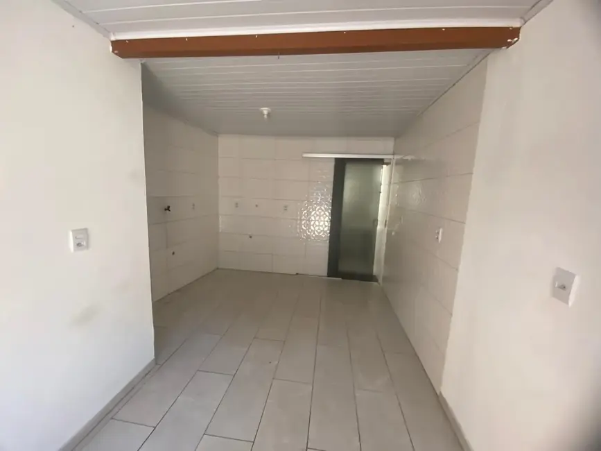 Foto 1 de Sala Comercial com 1 quarto para alugar, 60m2 em Centro, Alegrete - RS