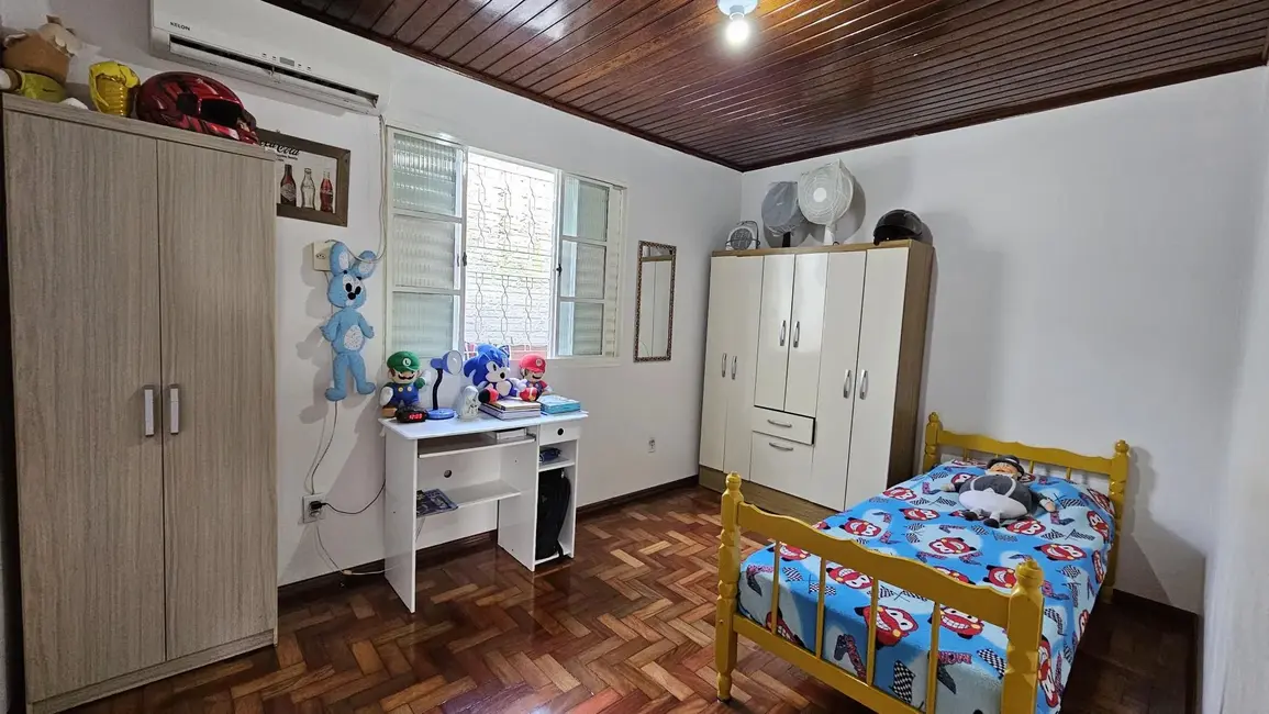 Foto 8 de Casa com 4 quartos à venda, 60m2 em Vera Cruz, Alegrete - RS