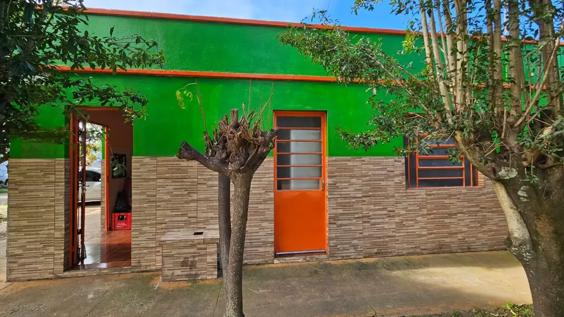 Casa com 5 quartos à venda, 90m2 em Capão do Angico, Alegrete - RS - imagem 2 Foto 2 de Casa com 5 quartos à venda, 90m2 em Capão do Angico, Alegrete - RS