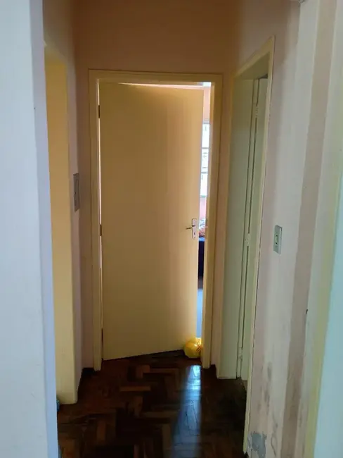 Apartamento com 2 quartos à venda, 60m2 em Centro, Alegrete - RS - imagem 3 Foto 3 de Apartamento com 2 quartos à venda, 60m2 em Centro, Alegrete - RS