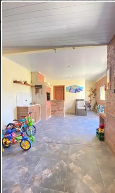 Foto 2 de Casa com 3 quartos à venda, 90m2 em Dr. Romário A de Oliveira, Alegrete - RS