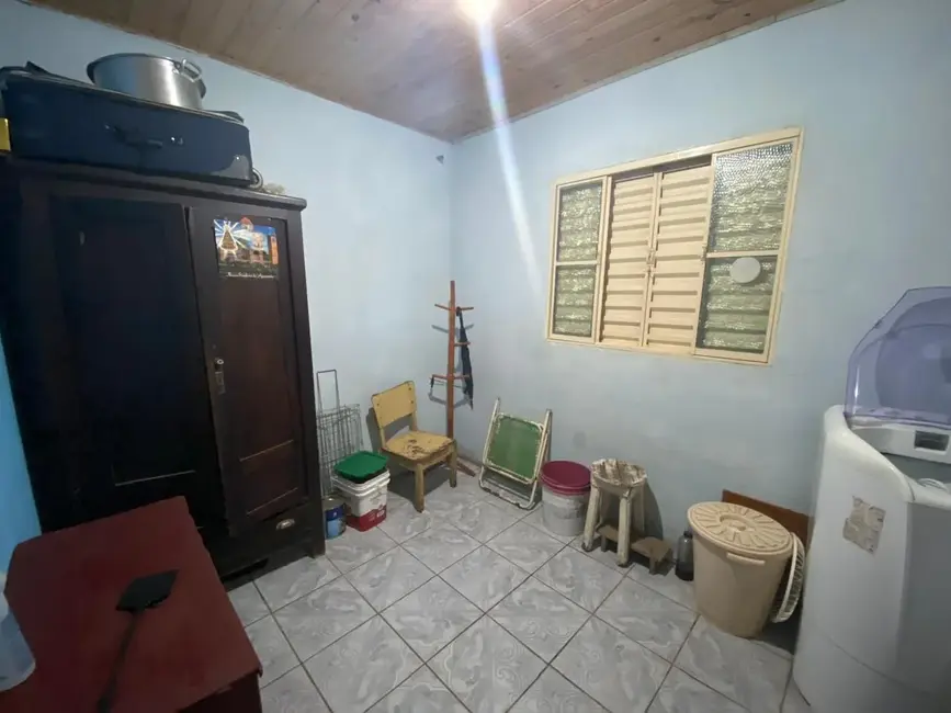 Foto 5 de Casa com 3 quartos à venda, 90m2 em Dr. Romário A de Oliveira, Alegrete - RS