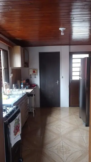 Foto 3 de Casa com 3 quartos à venda, 90m2 em Dr. Romário A de Oliveira, Alegrete - RS