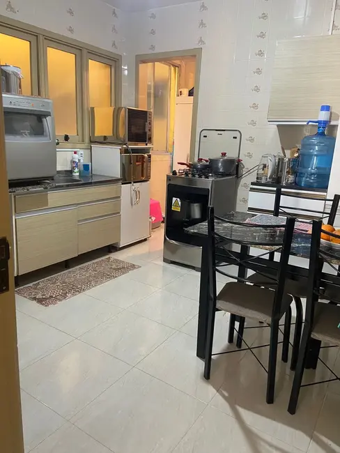 Apartamento com 3 quartos à venda, 90m2 em Centro, Alegrete - RS - imagem 3 Foto 3 de Apartamento com 3 quartos à venda, 90m2 em Centro, Alegrete - RS