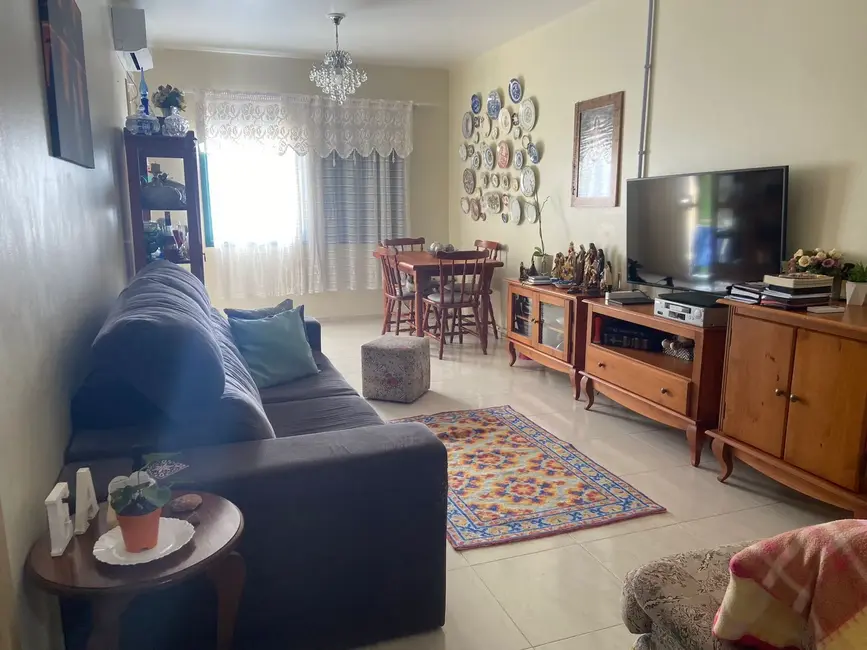 Apartamento com 3 quartos à venda, 90m2 em Centro, Alegrete - RS - imagem 1 Foto 1 de Apartamento com 3 quartos à venda, 90m2 em Centro, Alegrete - RS