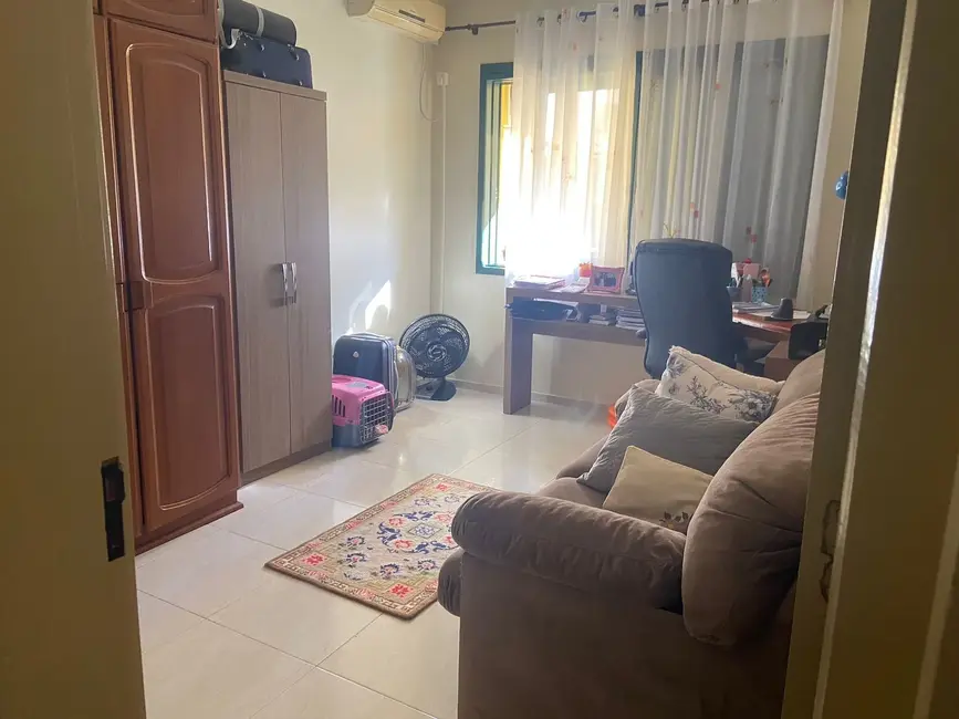 Apartamento com 3 quartos à venda, 90m2 em Centro, Alegrete - RS - imagem 7 Foto 7 de Apartamento com 3 quartos à venda, 90m2 em Centro, Alegrete - RS