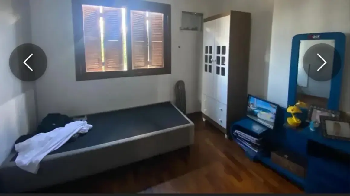 Casa com 3 quartos à venda, 90m2 em Centro, Alegrete - RS - imagem 3 Foto 3 de Casa com 3 quartos à venda, 90m2 em Centro, Alegrete - RS