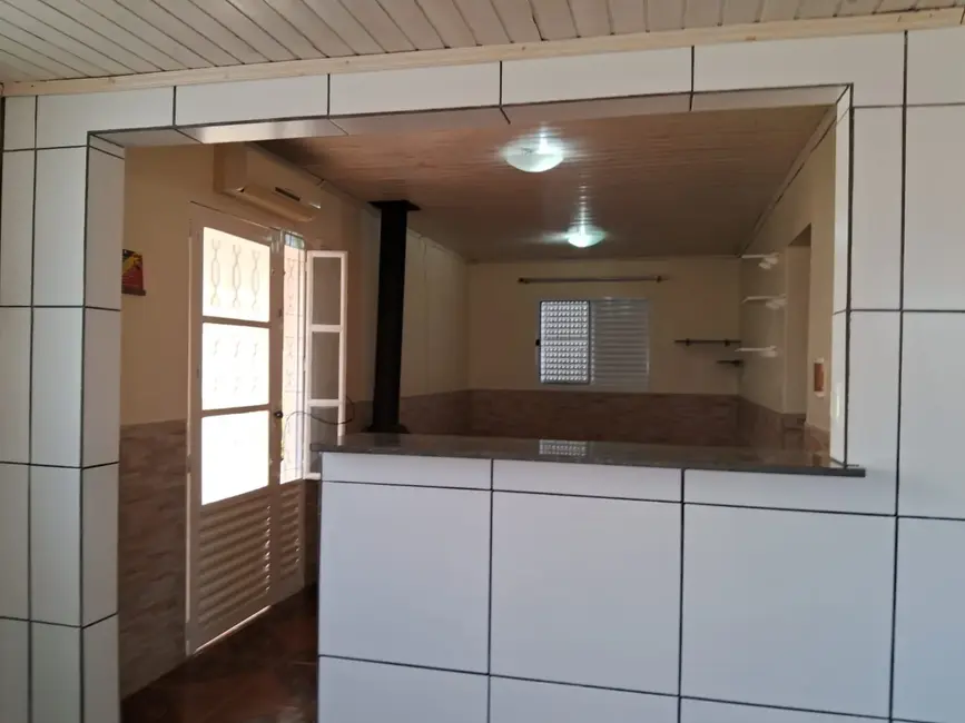 Casa com 2 quartos à venda, 80m2 em Favila, Alegrete - RS - imagem 8 Foto 8 de Casa com 2 quartos à venda, 80m2 em Favila, Alegrete - RS