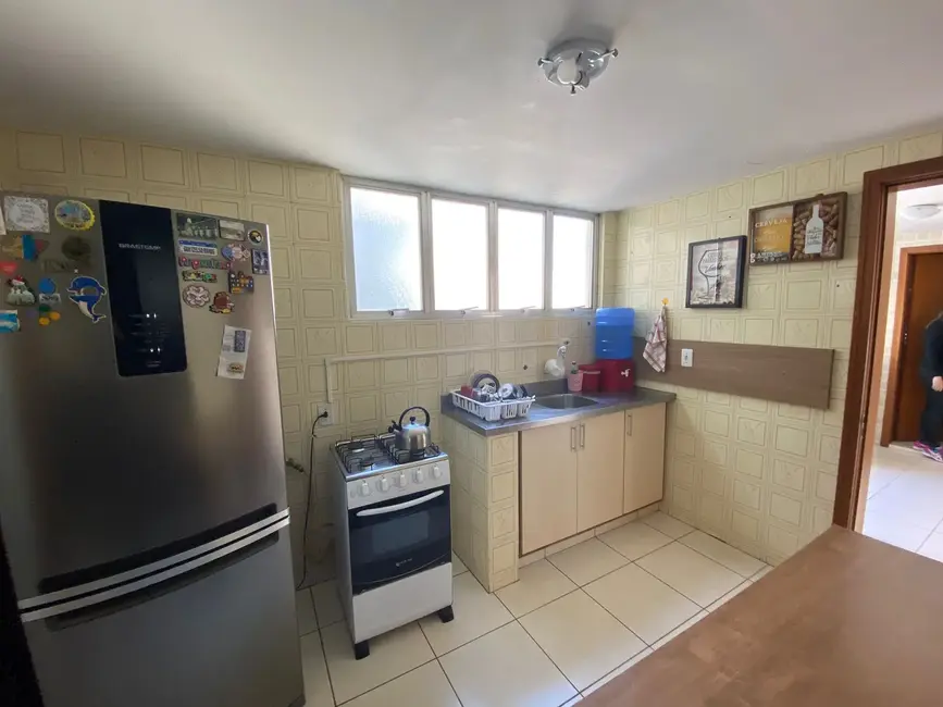 Apartamento com 3 quartos à venda, 90m2 em Centro, Alegrete - RS - imagem 8 Foto 8 de Apartamento com 3 quartos à venda, 90m2 em Centro, Alegrete - RS
